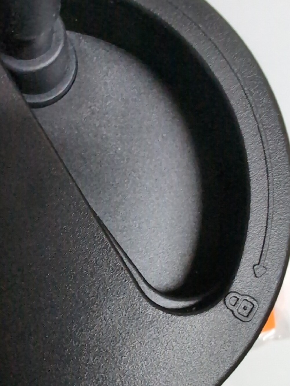 dip Black Insulated Travel Tumbler with Handle - Picture 5 of 8